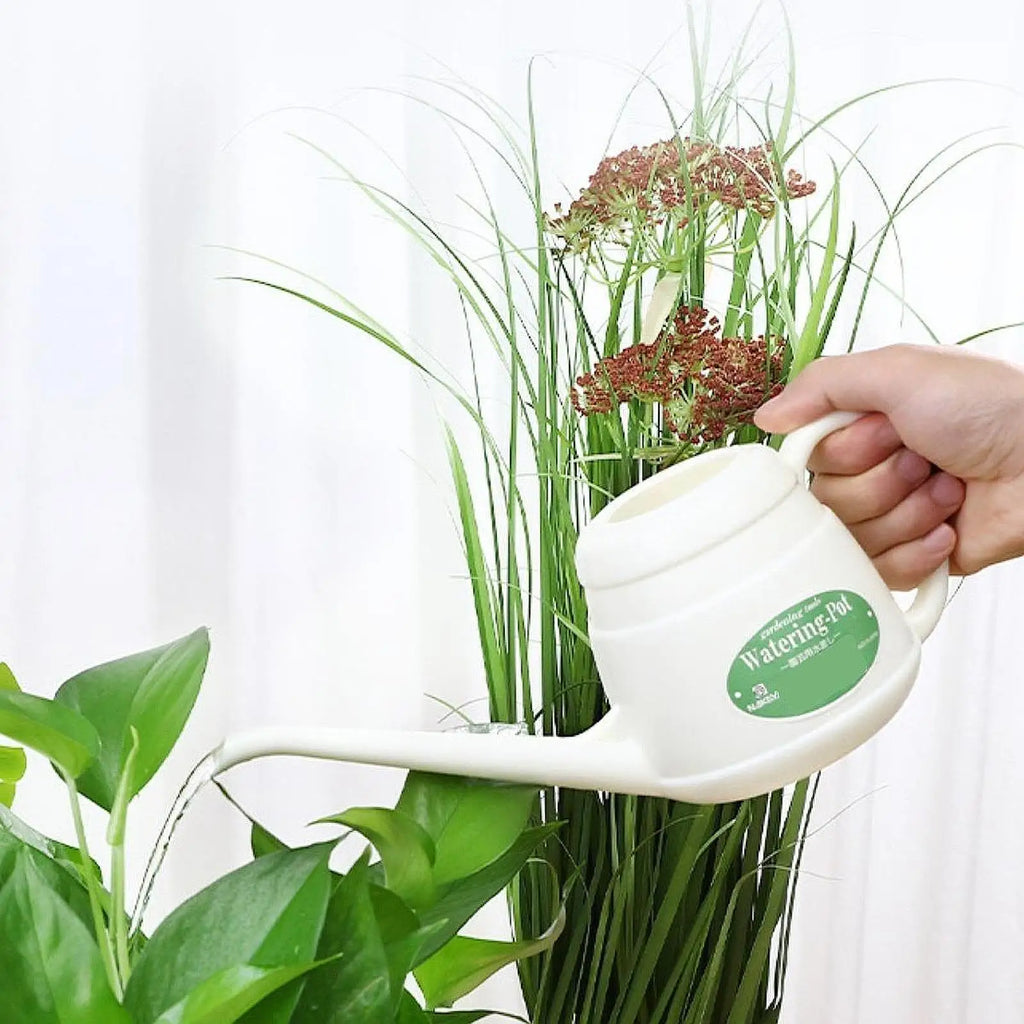 Modern Watering Can Anti Slip Portable Handle Small Watering Can